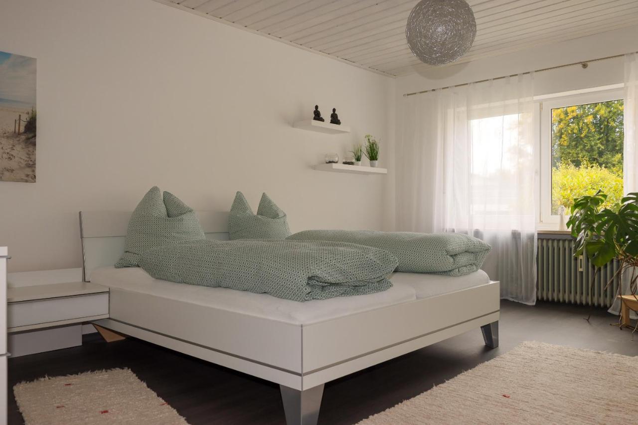 Buchen Blick - Ruhige Moderne Ferienwohnung 82Qm. فيشتيلبيرغ المظهر الخارجي الصورة
